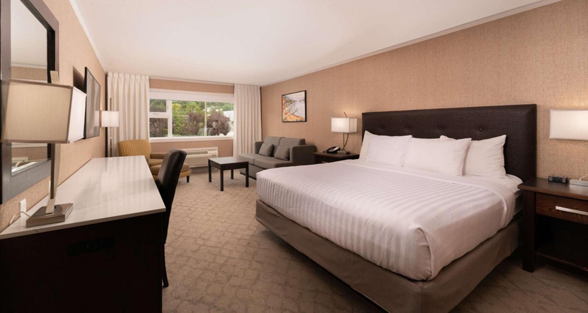 Prestige Lakeside Resort, Worldhotels Elite Resort 4*